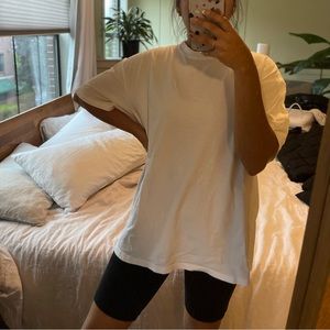 Aritzia Sunday Best Oversized White Tee